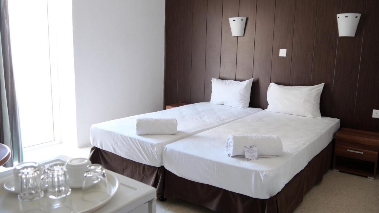 Sunstone Boutique Guest House Buġibba Luaran gambar