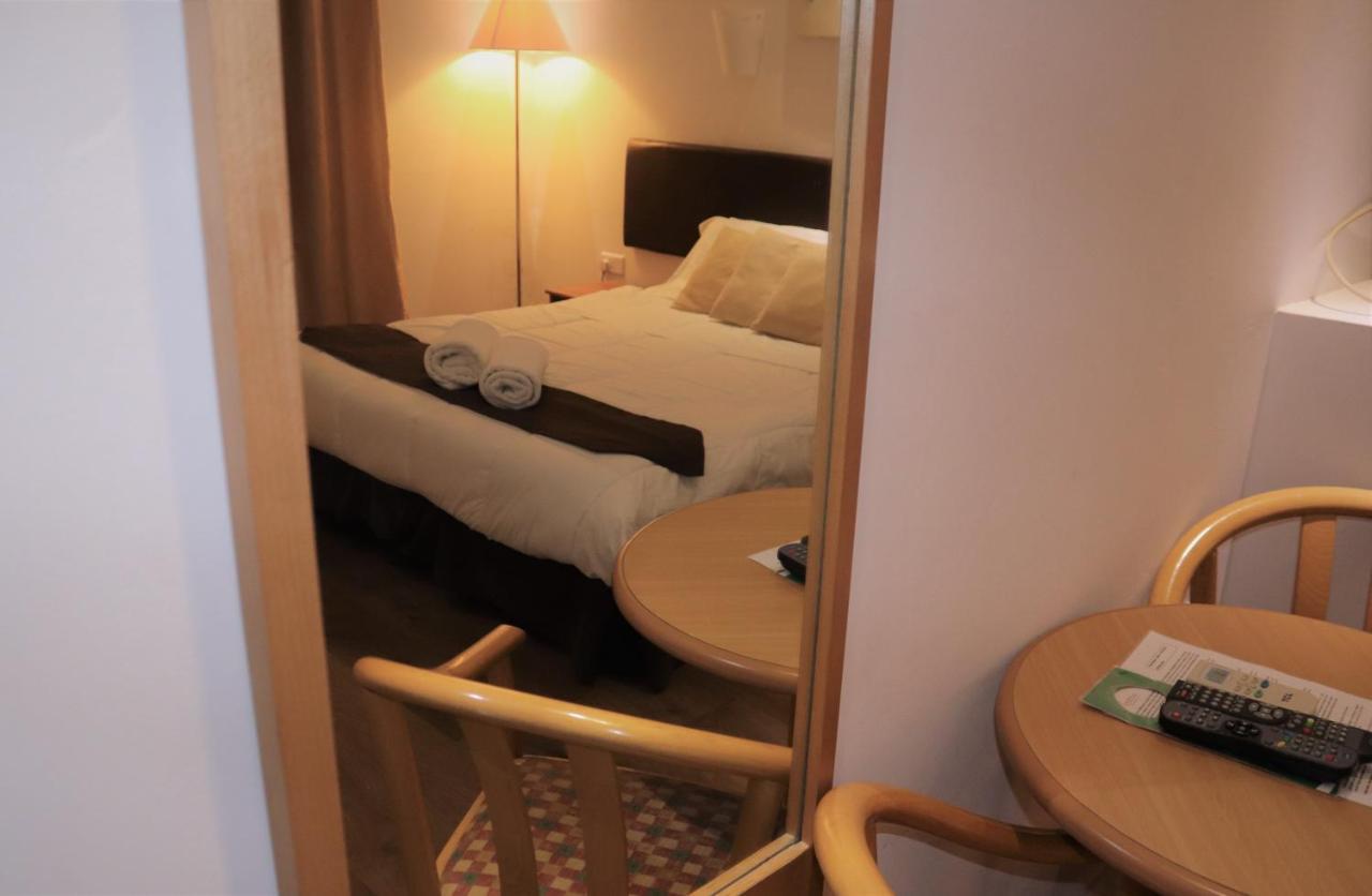 Sunstone Boutique Guest House Buġibba Luaran gambar