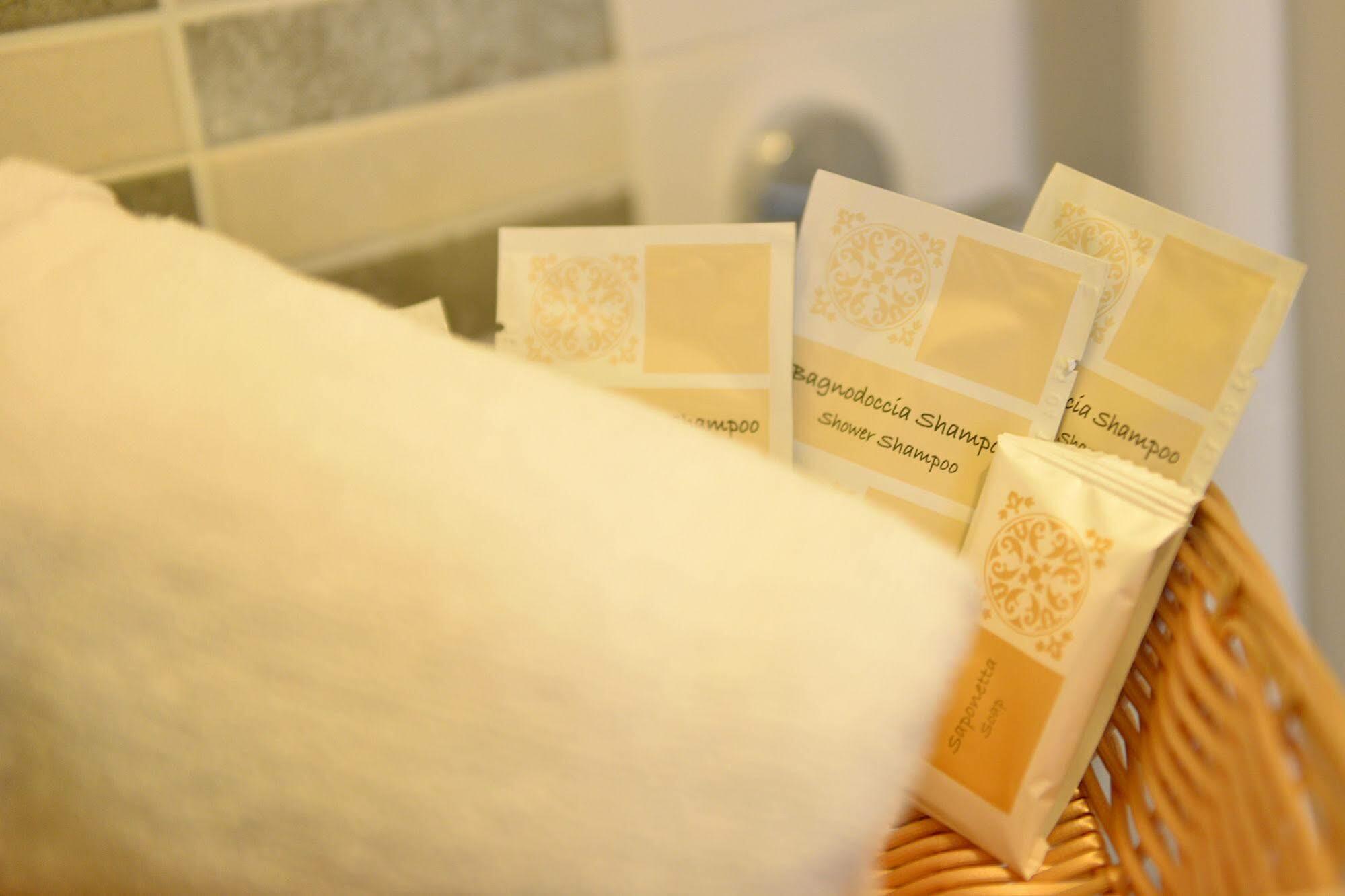 Sunstone Boutique Guest House Buġibba Luaran gambar