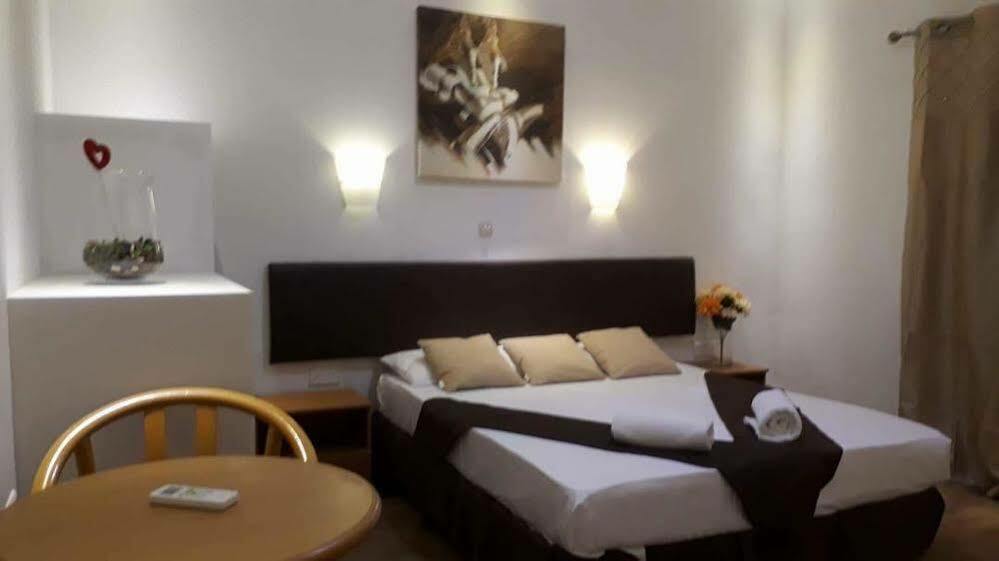 Sunstone Boutique Guest House Buġibba Luaran gambar
